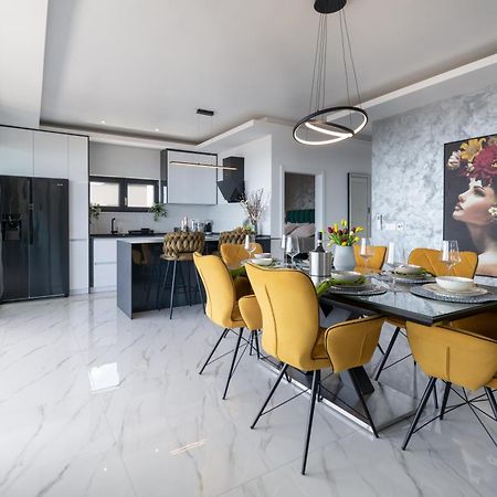 Apartamento Lux Penthouse Panoramic View With Jacuzzi Makarska Exterior foto