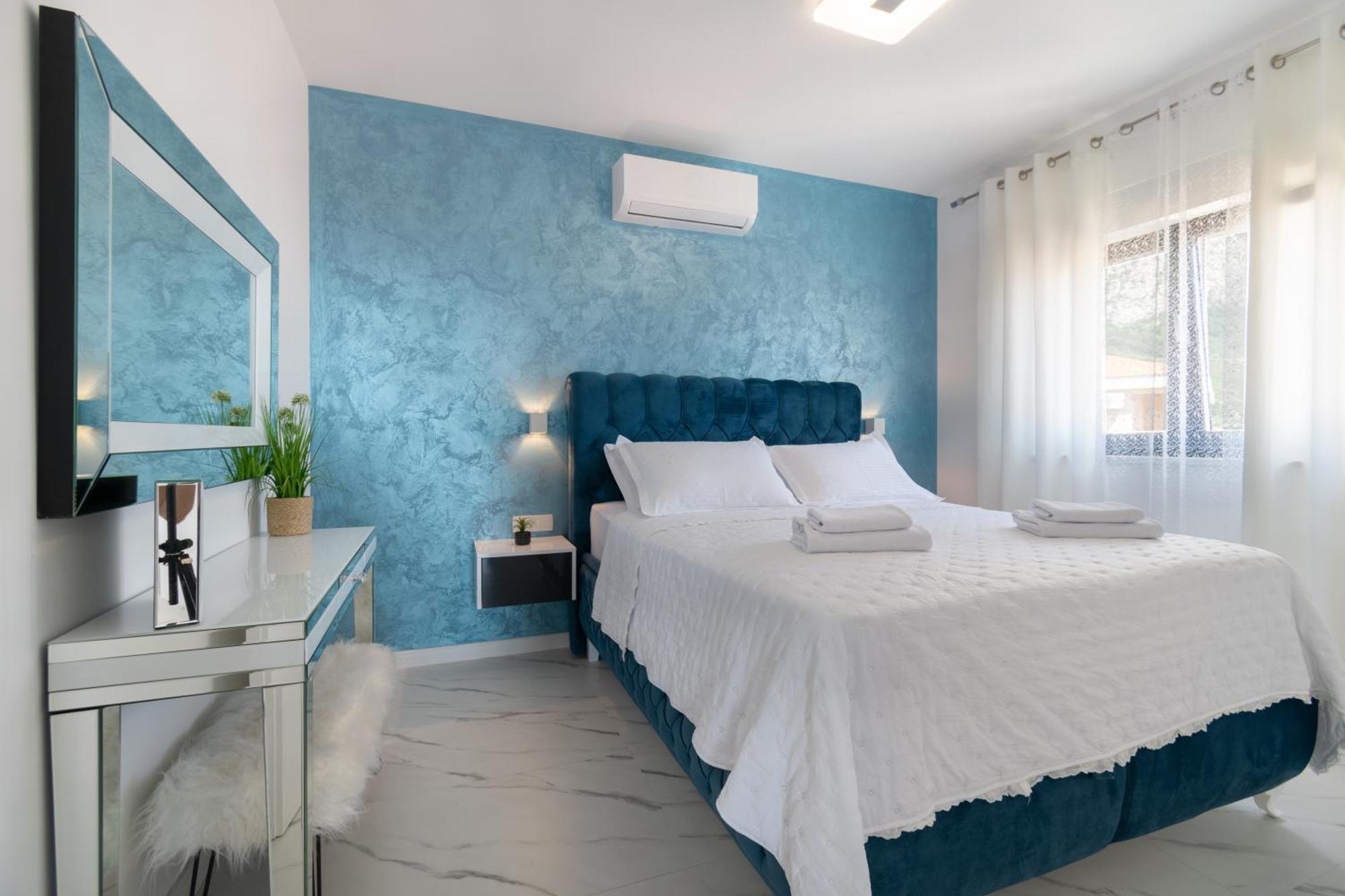 Apartamento Lux Penthouse Panoramic View With Jacuzzi Makarska Exterior foto