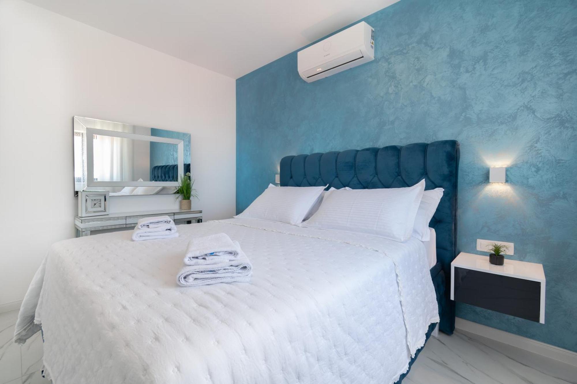 Apartamento Lux Penthouse Panoramic View With Jacuzzi Makarska Exterior foto